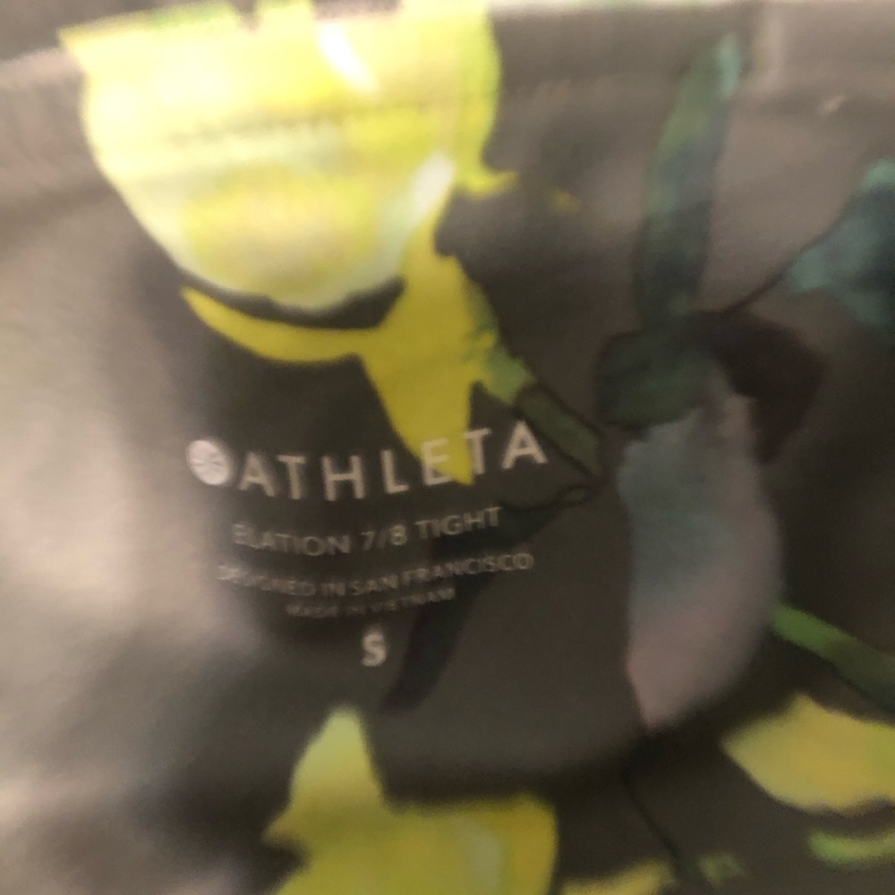 NWOT Athleta Elation 7/8 tights Sz S - Picture 4 of 5